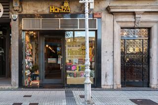 Local Comercial en rea Romntica. Local en rea romntica de 210 metros cuadrados y perfecto estad