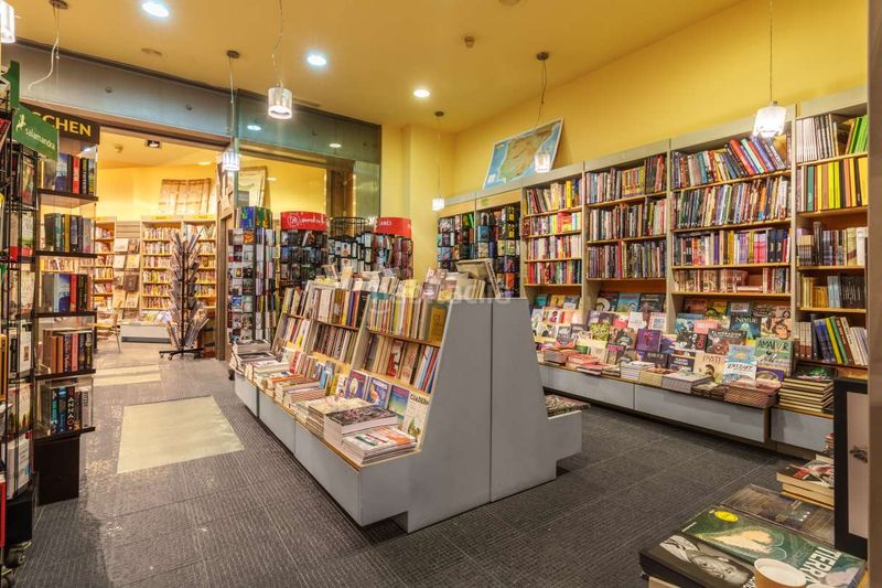 Foto b92a261c-4645-4289-9f1e-e347fea95186. Local comercial a Área Romántica Donostia - San Sebastián