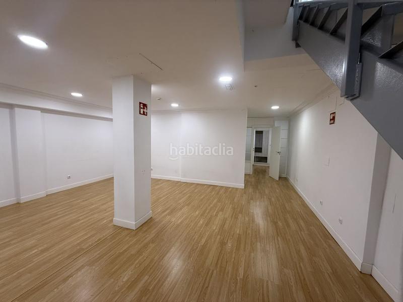 Foto f9f655e4-15ca-4ba4-b483-3ad1a9deec54. Rent business premise in Área Romántica Donostia - San Sebastián