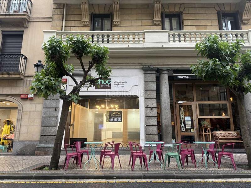 Foto bc97f03d-8aeb-4df2-83cc-815936f2792a. Lloguer local comercial a Área Romántica Donostia - San Sebastián