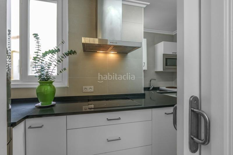 Foto fb699704-d82a-4fd4-aa2b-79d85cc5d0b6. Appartamento con riscaldamento parcheggio in Área Romántica Donostia - San Sebastián
