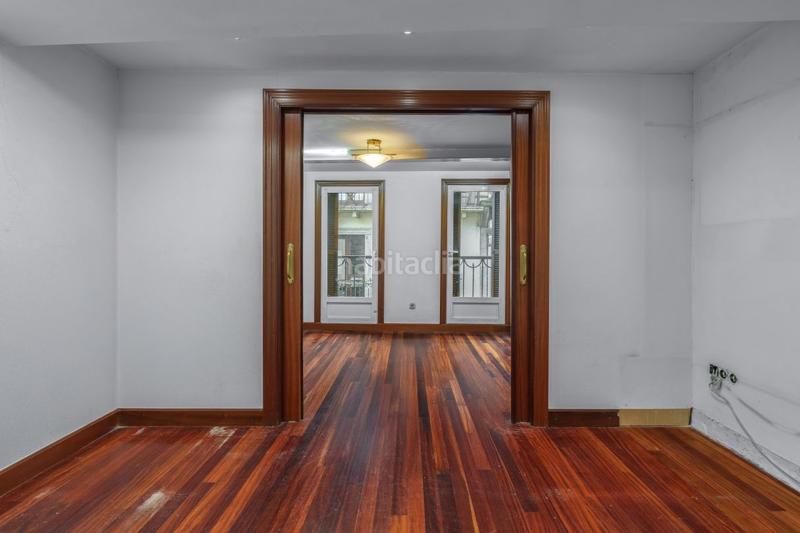 Foto da6826d0-10c2-414a-8084-a09b203f4d57. Piso  en Parte Vieja, junto al boulevard. en Parte Vieja Donostia - San Sebastián