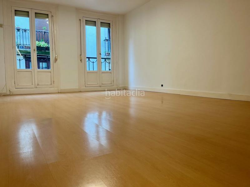 Foto fe7ea111-c13e-478b-b515-fe6369e6f710. Location appartement dans Parte Vieja Donostia - San Sebastián