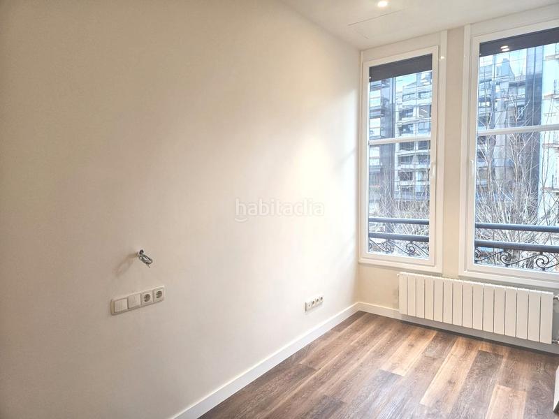 Foto c1fd1962-98d0-42b3-9ec2-da6cb1a23d98. Rent flat with heating in Área Romántica Donostia - San Sebastián