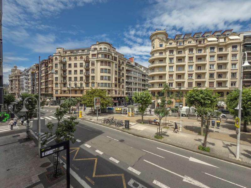 Foto 36af2252-1f2b-470e-acd3-f472e791eadd. Pis amb calefacció a Gros Donostia - San Sebastián