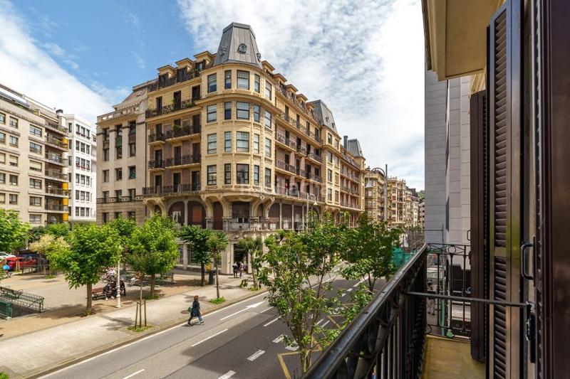 Foto fd9a7680-52ea-4a83-8e72-33dbdf10efac. Pis amb calefacció a Gros Donostia - San Sebastián