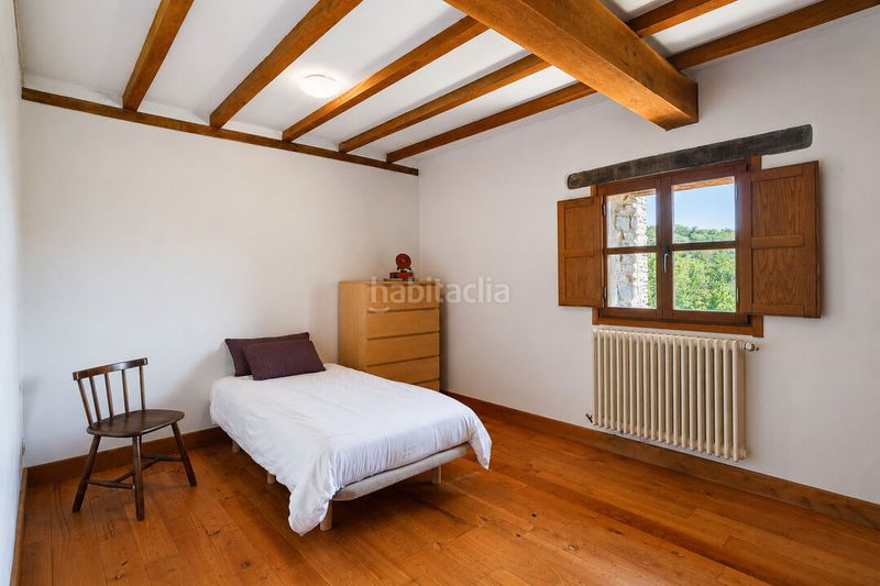 Foto ccbb5c4b-1fd5-4725-8346-55a1745e1271. Casa amb calefacció aparcament a Ayala / Aiara