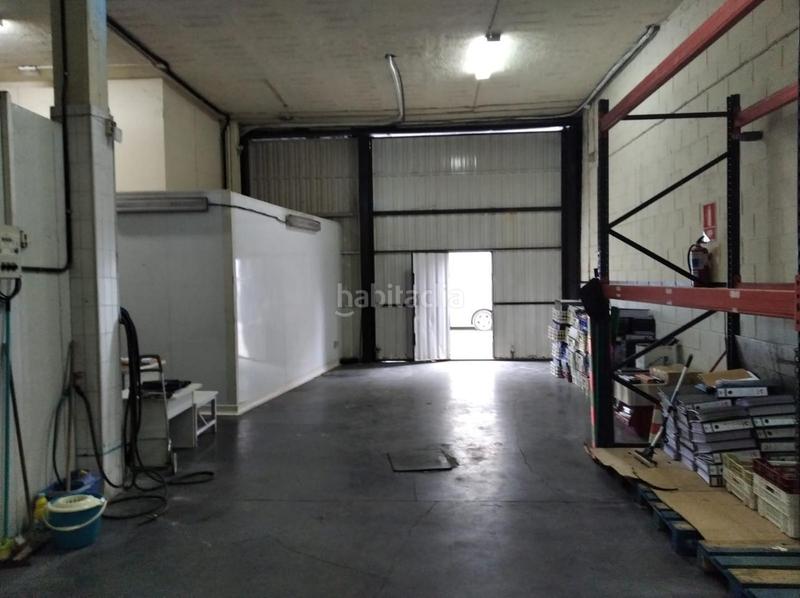 Foto aed8ff31-3089-41b3-b1b4-d9fd5e38e693. Industrial building in Etxebarri, Anteiglesia de San Esteban