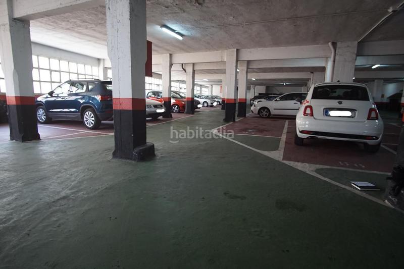 Foto 7168f999-c38e-47bd-a5f3-74ca15e61e58. Parking voiture dans Kalero-Basozelai Basauri