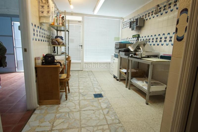 Foto 5501b930-13d1-42a6-99f2-8c12a4050428. Geschäftsraum in San Miguel Basauri