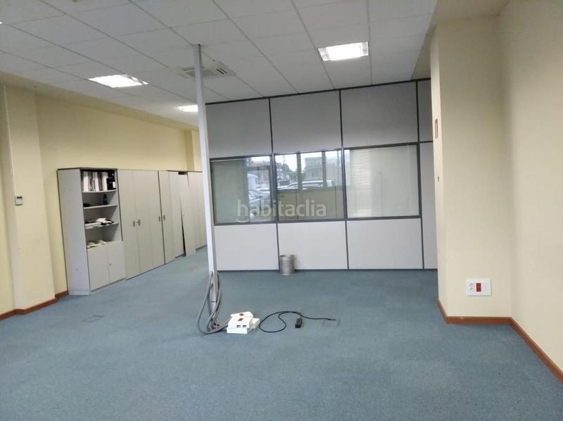 Foto 41266122-b9e4-4efd-b80b-2eb0dd1d18e9. Ufficio in Derio