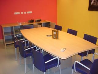 Rent Office space in Derio. Se alquila oficina de 155 m2 en derio en el edificio san isidro,