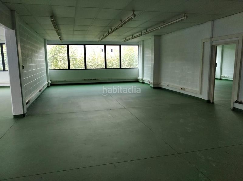 Foto 8397fe4b-8975-4a26-af92-b7328d3f96cd. Alquiler oficina se alquilan oficinas poligono pinoa en Zamudio