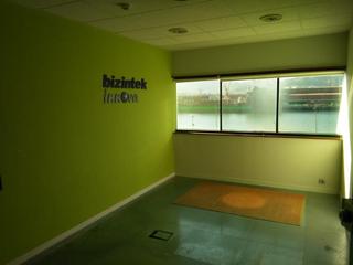 Lloguer Oficina a Erandio. Local en venta y en alquiler en astraburua. oficina de 300 metro