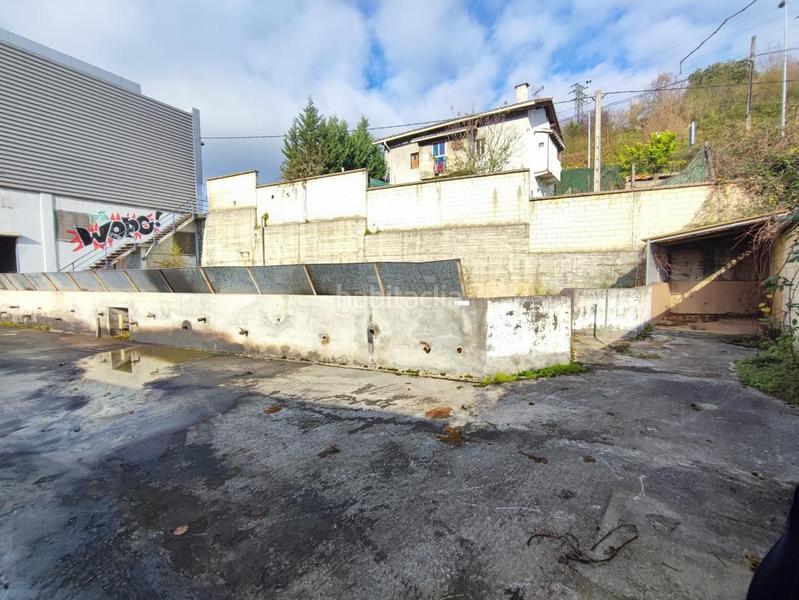 Foto d32b1cf6-2852-4540-8e98-4e3a7e4d3913. Bâtiment à usage industriel dans Arrankudiaga