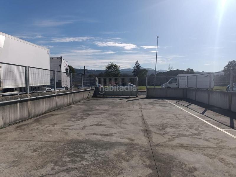 Foto a313cfb0-4502-45eb-8841-9309722a74d9. Rent industrial building in Derio