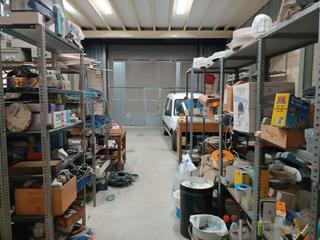 Nau industrial a San Miguel. Se venden pabellón en basauri en el  polígono arteagoiti