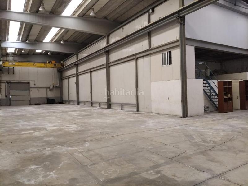 Foto 23321282-3116-468e-8100-7485a0b52a9c. Bâtiment à usage industriel dans Derio