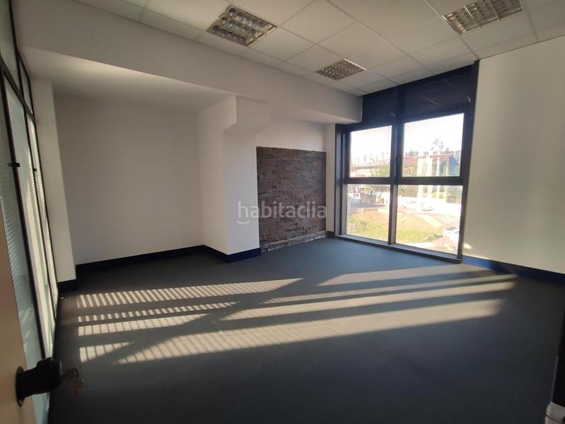 Foto e72f7343-24cf-4f66-ad87-4b6f18b108ba. Location bureau dans artunduaga kalea 2 dans Urbi Basauri