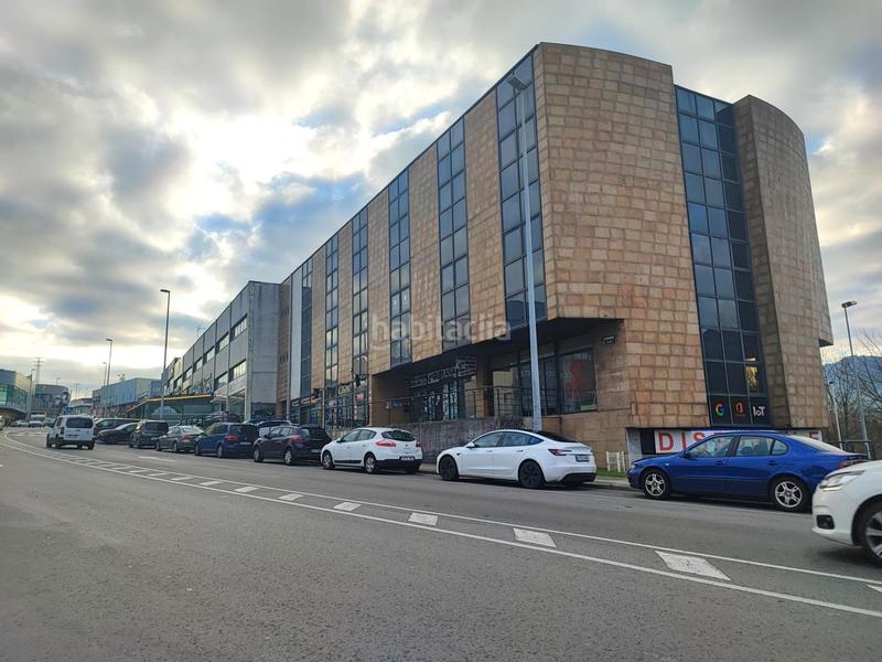 Foto 1d48bea4-6a9d-43aa-b63d-d849986a587a. Rent office space in artunduaga kalea 2 in Urbi Basauri