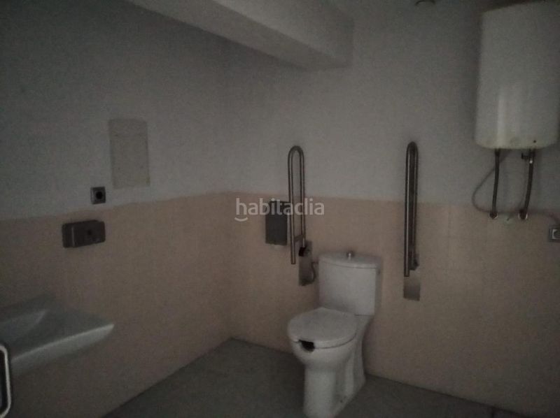 Foto 599b60f1-ae4e-4297-98ca-393aeb1297ae. Lloguer local comercial a Derio
