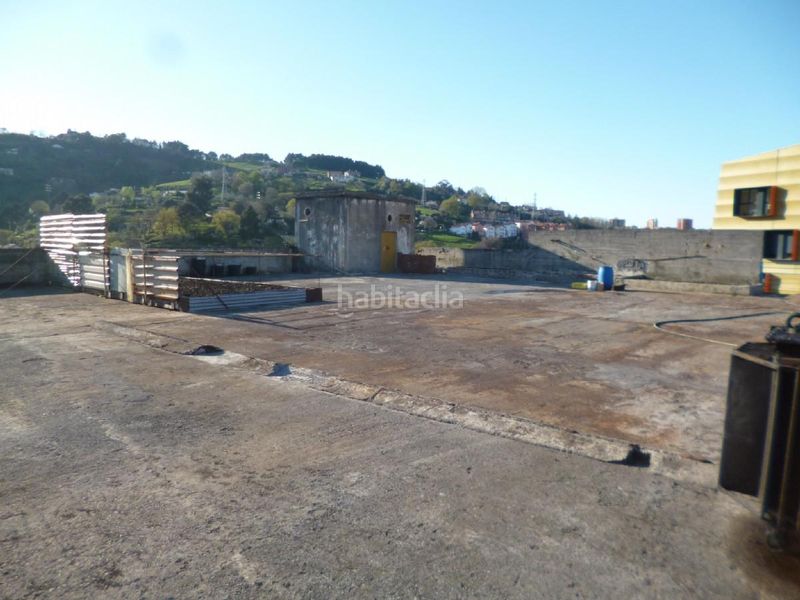 Foto cab3be78-0689-4041-ae26-a65929399123. Nau industrial a Zorrotza Bilbao