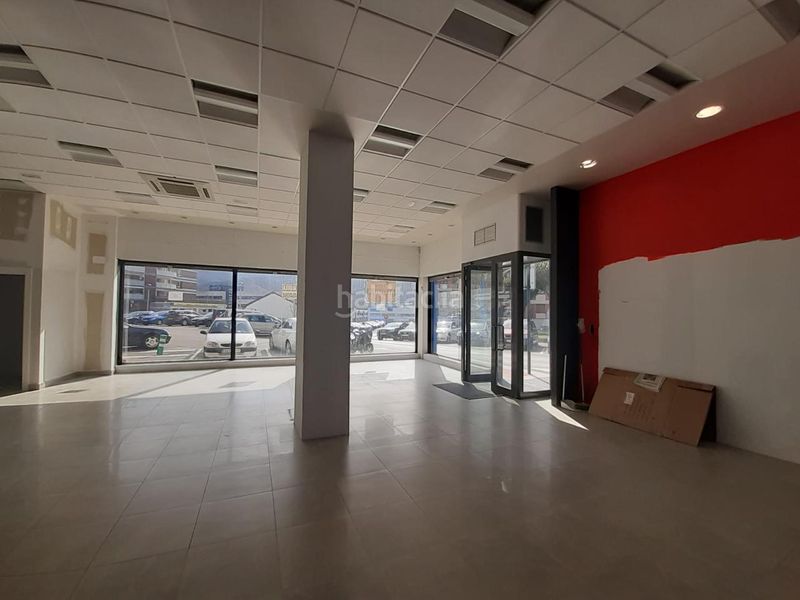 Foto 28ad09d4-d6a9-482f-8b00-e7aefc52288b. Lloguer local comercial a Derio