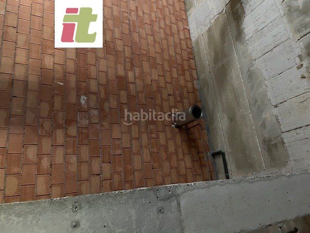 Foto cecce869-7497-42ca-bc6f-18b00cf3a91d. Location local commercial avec chauffage dans Urduliz