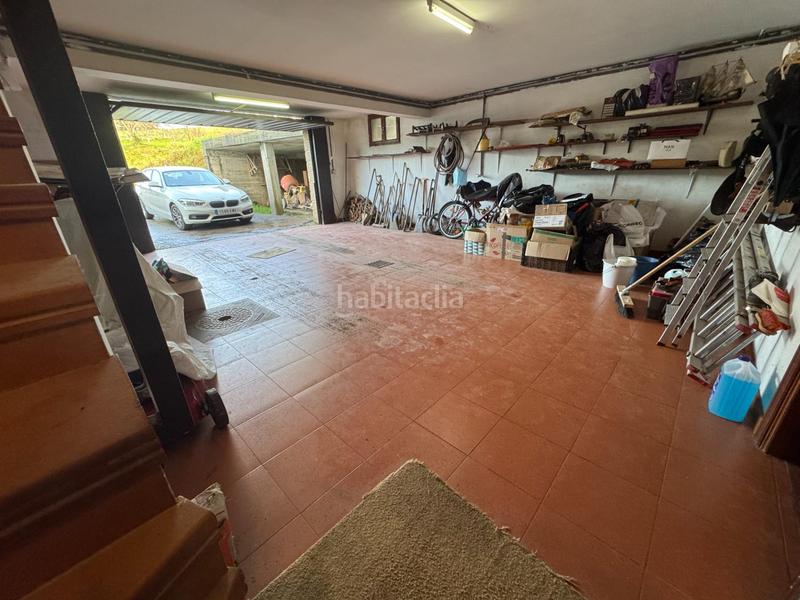 Foto 13ead7bd-1d7a-4d01-8a48-86ae7c7fc6b5. Casa pareada bonito bifamiliar en el centro . en Urduliz