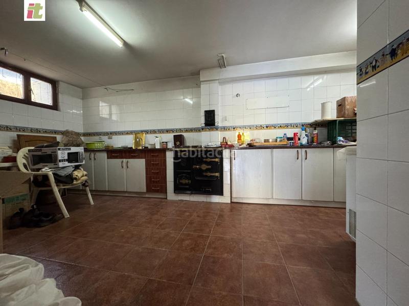 Foto 66ac7119-7564-4547-8d87-8e2019c93b76. Casa pareada bonito bifamiliar en el centro . en Urduliz