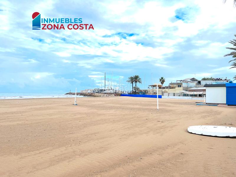 Foto 0c2569d6-20b9-4604-a604-55b5e015f463. Piano terra con parcheggio piscina in Platja de la Pobla de Farnals Pobla de Farnals (la)