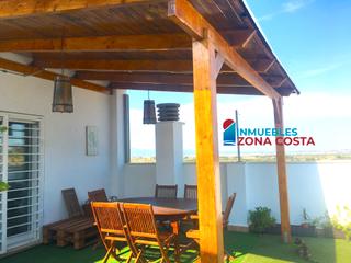 Casa adossada a Vilamarxant. Adosado con vistas y estupendas terrazas