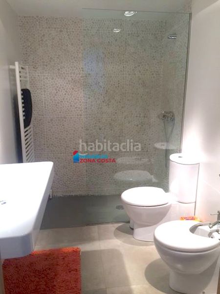 Foto 1a6d4a2a-4cde-49d8-a7b9-9d7f5dbd57b7. Apartament amb piscina a Port Saplaya Alboraya