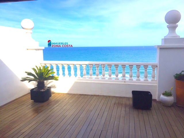 Foto 61d48b35-b262-4f01-86e5-f53da4b766fc. Apartament amb piscina a Port Saplaya Alboraya