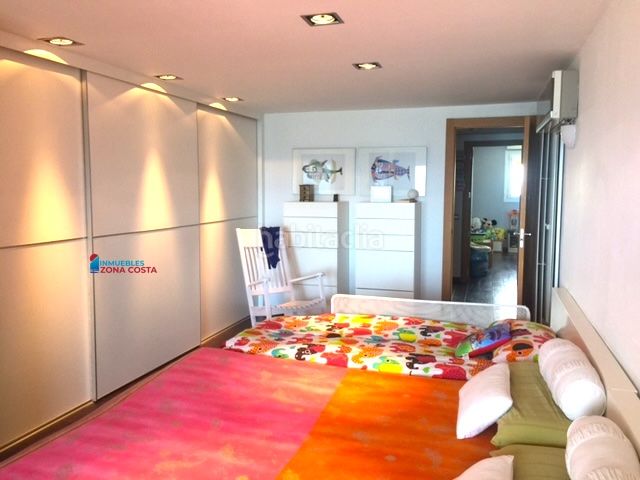 Foto ea48d99e-6e9a-46c4-a7b1-f1d5c4f71e43. Apartament amb piscina a Port Saplaya Alboraya