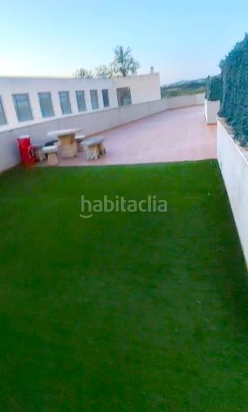 Foto 4c6fb68e-71c9-4ece-855f-b8ce3aa14d4f. Casa adossada amb calefacció aparcament piscina a Vilamarxant