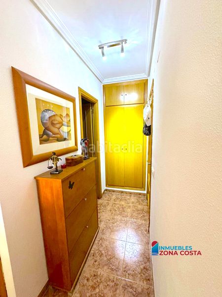 Foto acec12c8-b557-498b-ad27-ad465f116a3e. Casa adosada en el pueblo, de dos plantas con terrazas garaje y trastero en Vilamarxant