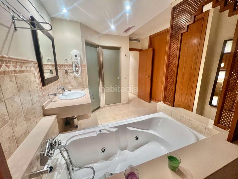 Foto 6ad8001a-fe0e-433b-91a6-bef21f0b030f. Flat with pool in El Faro de Calaburra - Chaparral Mijas