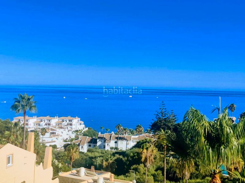 Foto d33722bb-d028-49fd-8a7d-609ddae45c8e. Pis amb piscina a El Faro de Calaburra - Chaparral Mijas