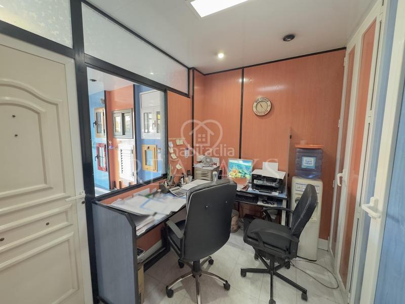 Foto 8ac0fad0-189a-42ec-8792-edb7fecdf861. Locale commerciale in Castell-Poble Vell Castelldefels