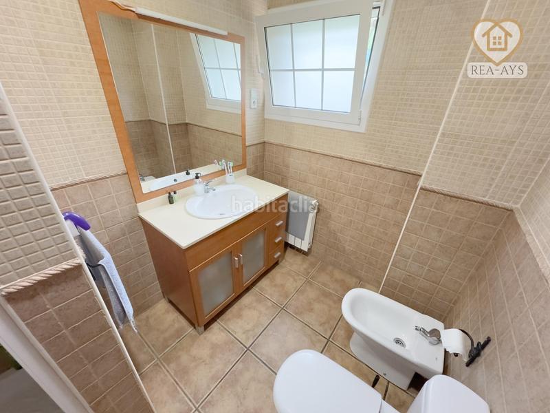 Foto fe784d72-b3cb-4824-873f-a4d6a2755a41. Chalet fantástica vivienda en plena naturaleza! en Vallirana