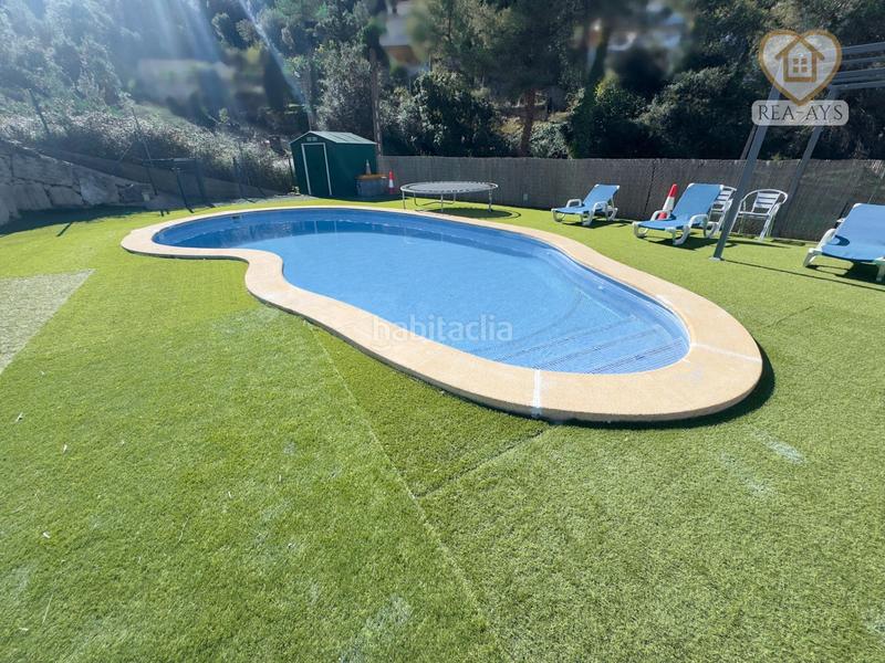 Foto 6c25ef97-ba42-457a-845d-1218f8e46151. Chalet  independiente con domótica y piscina de agua salina en entorno tranquilo en Vallirana