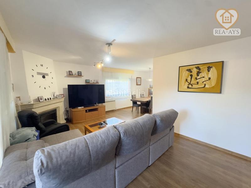 Foto a8b52bf7-5c7d-4f91-b985-fbf35a3920a1. Chalet  independiente con domótica y piscina de agua salina en entorno tranquilo en Vallirana