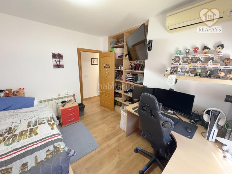 Foto bb853b55-3203-469e-b30e-333f6bbdbe60. Chalet  independiente con domótica y piscina de agua salina en entorno tranquilo en Vallirana