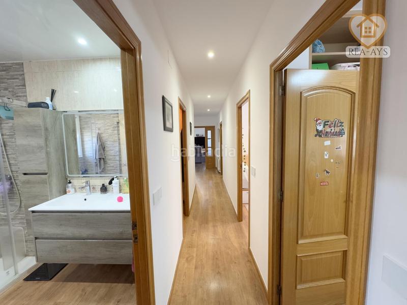 Foto eb8bc458-d9f4-44ee-bb5e-d61af7359094. Chalet avec chauffage parking piscine dans Vallirana