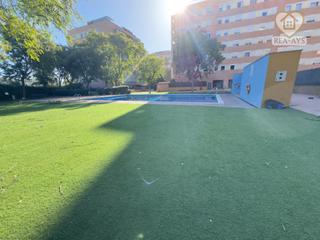 Appartamento in Sant Andreu de la Barca. Piso reformado con piscina, jardín y plaza de garaje en san andr