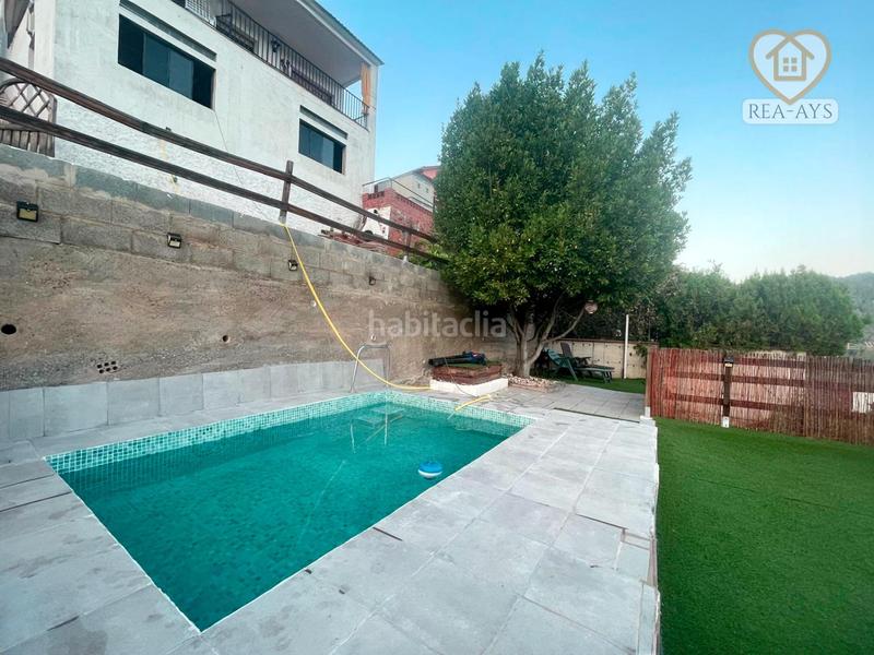 Foto 0975e06b-78a5-4b2e-876a-22ddef870ab2. Chalet avec chauffage parking piscine dans Cervelló