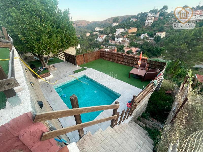 Foto fef5907e-32a4-4355-b556-1395c7680551. Chalet avec chauffage parking piscine dans Cervelló