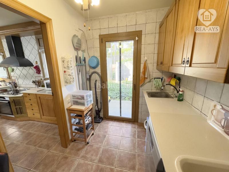 Foto 099a5d96-0327-4076-9f03-7ef47d610d57. Chalet avec chauffage parking piscine dans Vallirana