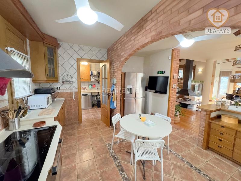 Foto 54d715a6-a12e-4192-9eb0-5ae323f1376c. Chalet avec chauffage parking piscine dans Vallirana